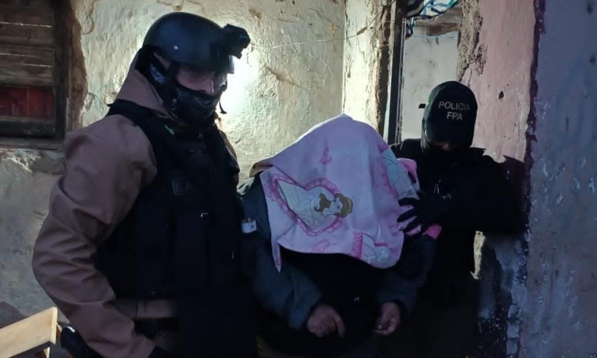 Córdoba: FPA detuvo a mujer que vendía drogas en vivienda de difícil acceso | Córdoba