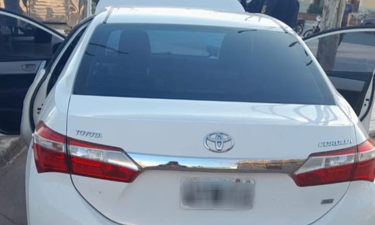 Detienen a dos hombres en Villa María de Río Seco con auto pedido de secuestro | Córdoba