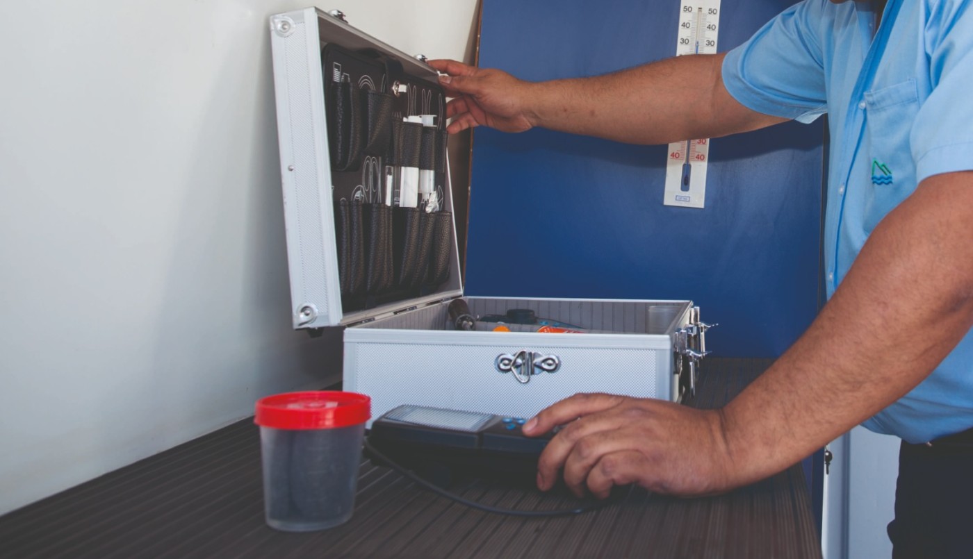 Agua segura, siempre: conocé el trabajo del laboratorio móvil de Aguas Cordobesas | Contenido Patrocinado