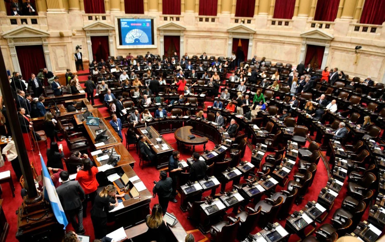 Diputados debate el rechazo a los vetos de Garrahan y Universidades | Política y economía