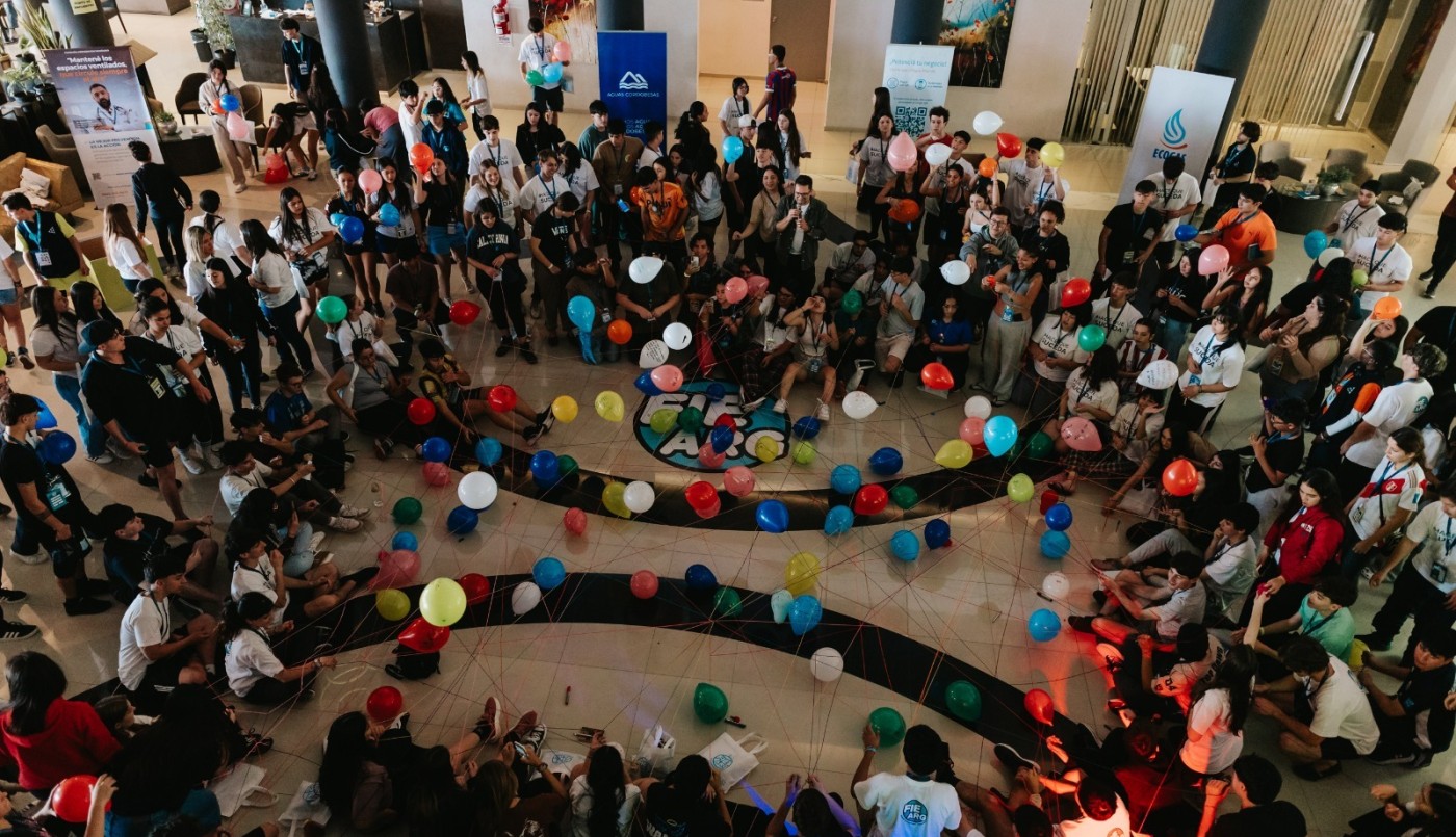 Jóvenes que inspiran: experiencia FIE 2025 | Contenido Patrocinado