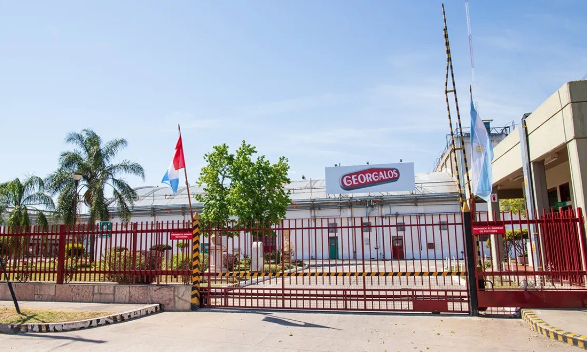 Hombre detenido por portación ilegal de arma cerca de la planta Georgalos | Córdoba