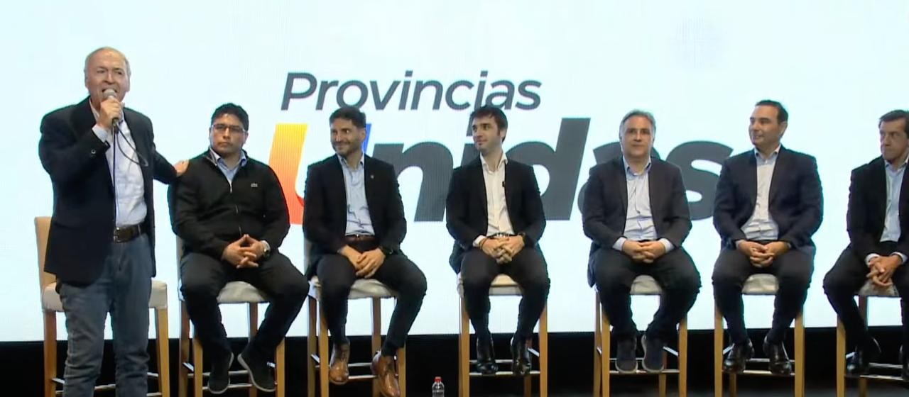 Llaryora y Schiaretti mostraron fuerza en Chubut: “En 2027 vamos a poner un presidente federal” | Política y economía