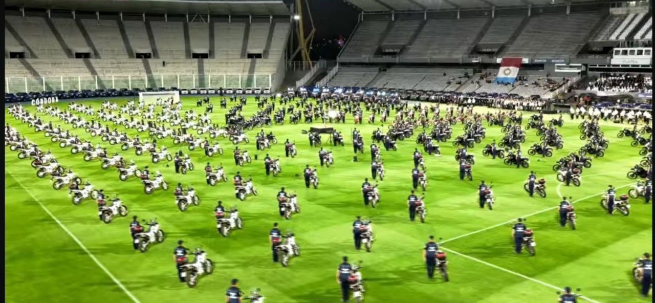 Córdoba refuerza la seguridad con 400 nuevas camionetas para la Policía | Córdoba