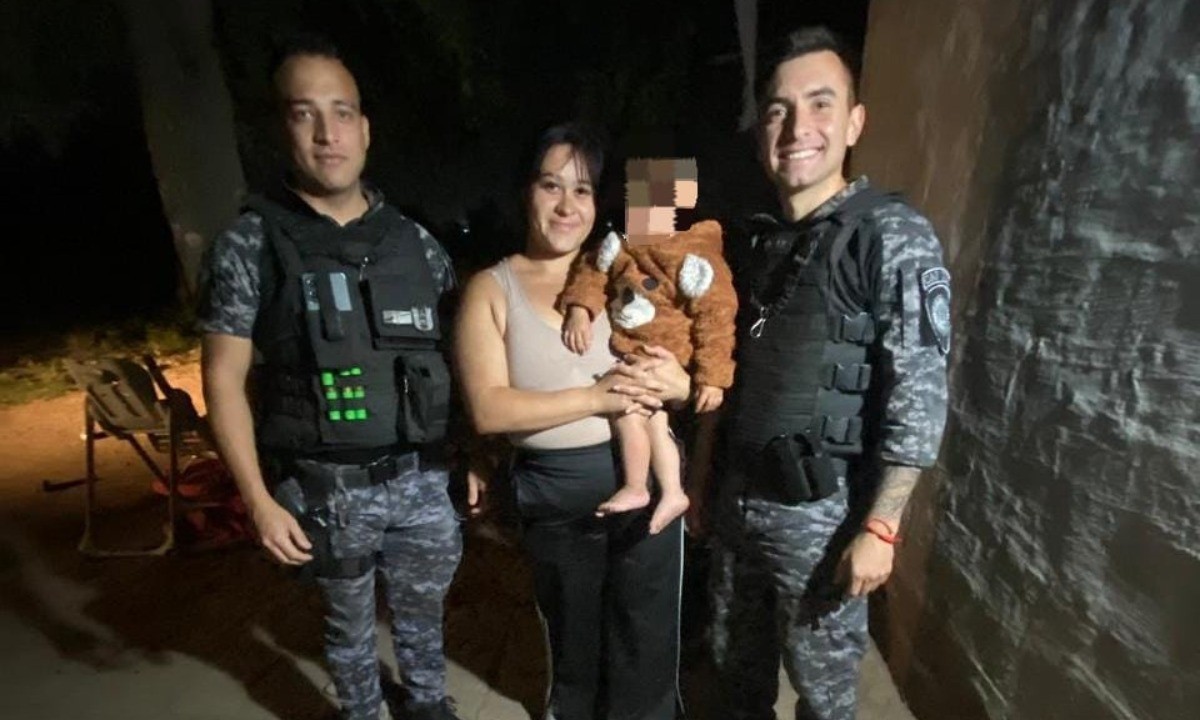 Con rápida acción policial, un bebé fue trasladado al Hospital de Niños en Córdoba | Córdoba