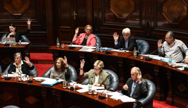 "Muerte Digna": Uruguay legalizó la eutanasia en una histórica votación en el Senado | Internacionales
