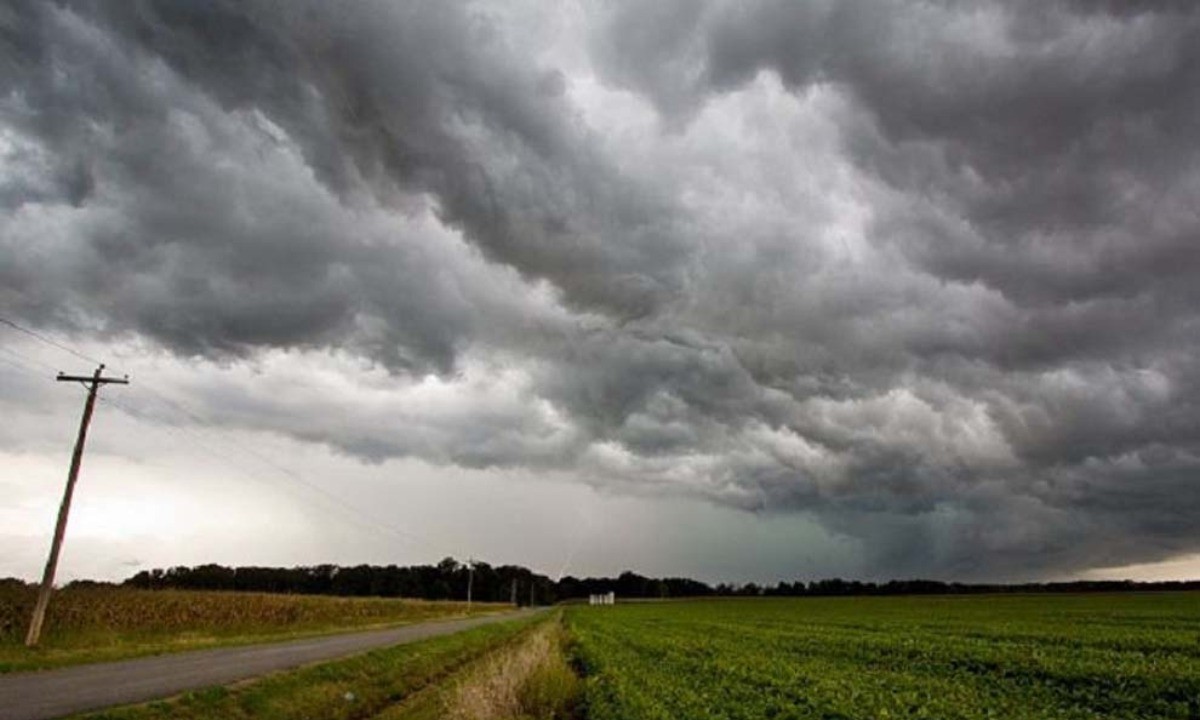 La tormenta provocó autoevacuados en Córdoba y el cierre parcial de la Costanera | Córdoba