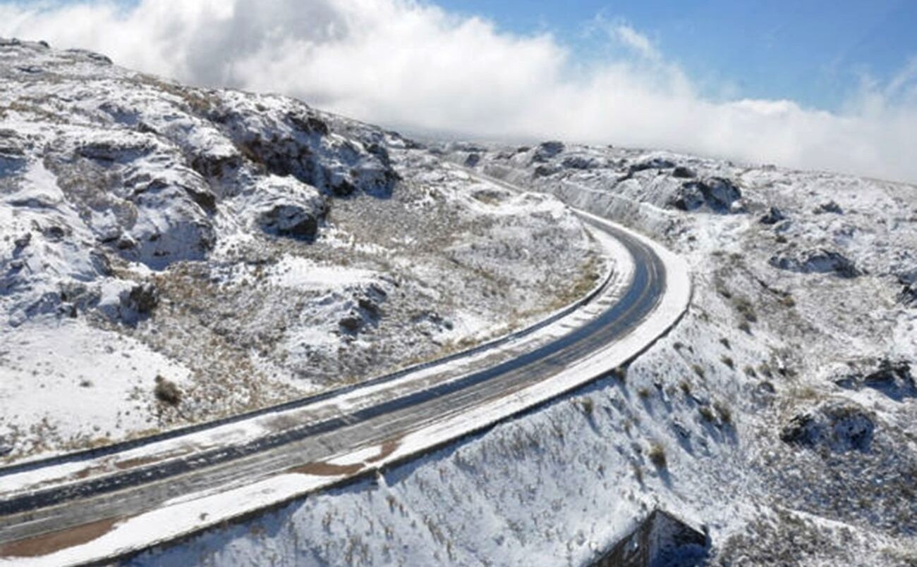Clima invernal en Córdoba: nevadas, heladas y aguanieve en plena primavera | Córdoba