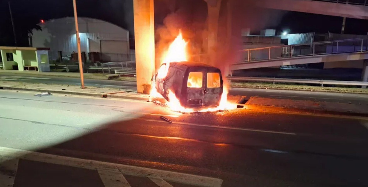 Tragedia en Ruta 5: un hombre murió calcinado tras chocar contra un pilar en Los Cedros | Córdoba