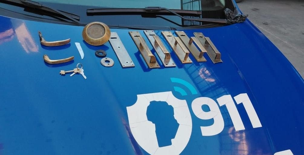 Robo insólito: atraparon a un hombre que robaba picaportes | Córdoba