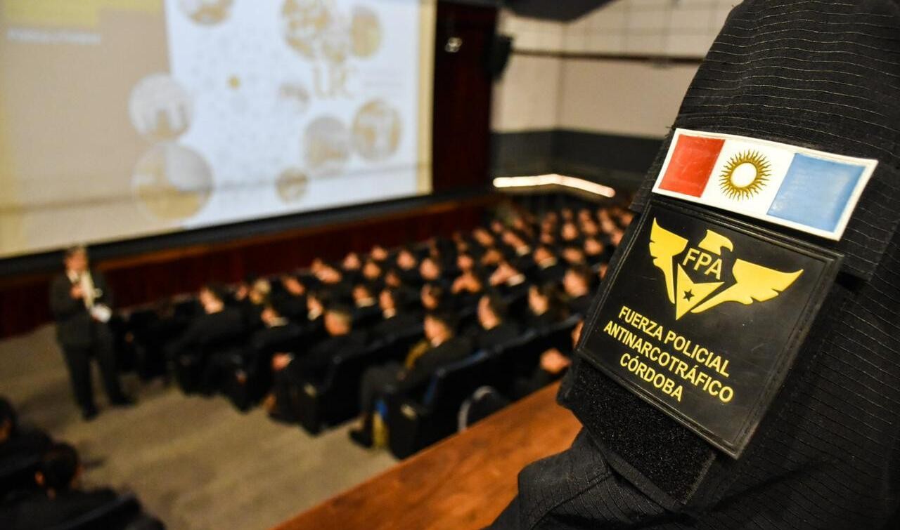 Se abre la inscripción a la Fuerza Policial Antinarcotráfico | Córdoba