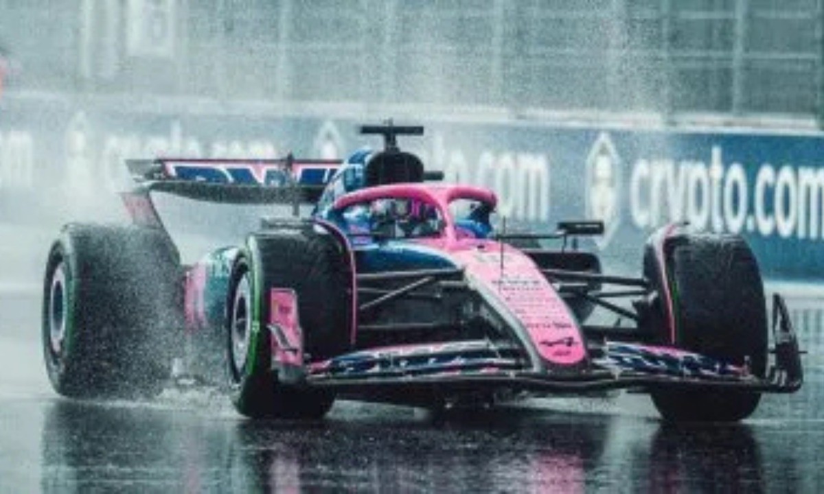 Colapinto chocó en una pista muy mojada y quedó afuera de la carrera sprint | Deportes