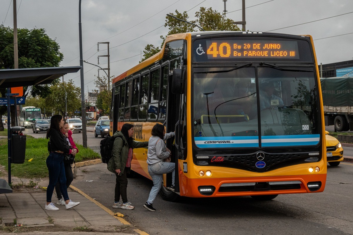 Córdoba actualiza el precio del transporte urbano: el boleto sube a $1.720 | Actualidad
