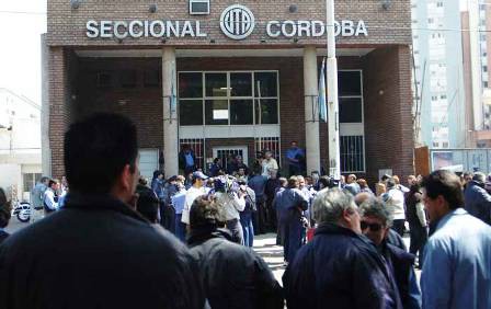 Aucor, Ersa y Coniferal levantaron las asambleas | Telefe Noticias