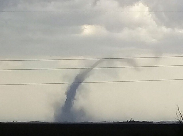 Vecinos fotografiaron un posible tornado en zona de Río Cuarto | Telefe Noticias