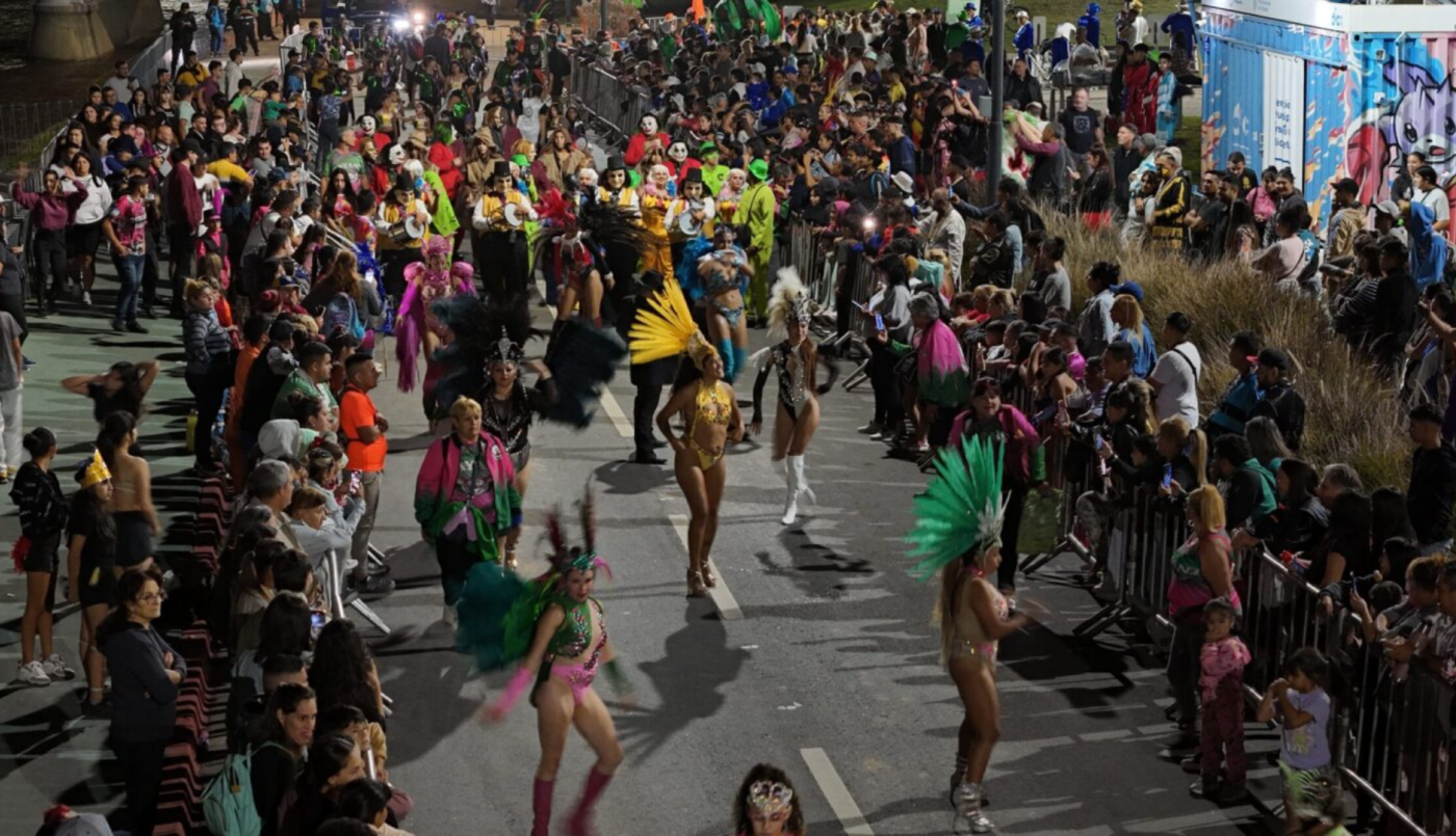 Carnaval del Suquía 2026: dos noches gratuitas con 800 artistas en el corredor del río | Córdoba