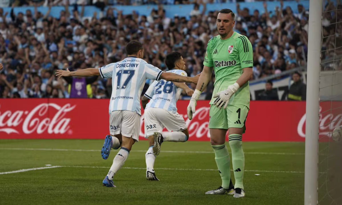 Racing venció a River en un 3-2 vibrante y avanzó a los cuartos del Clausura | Deportes