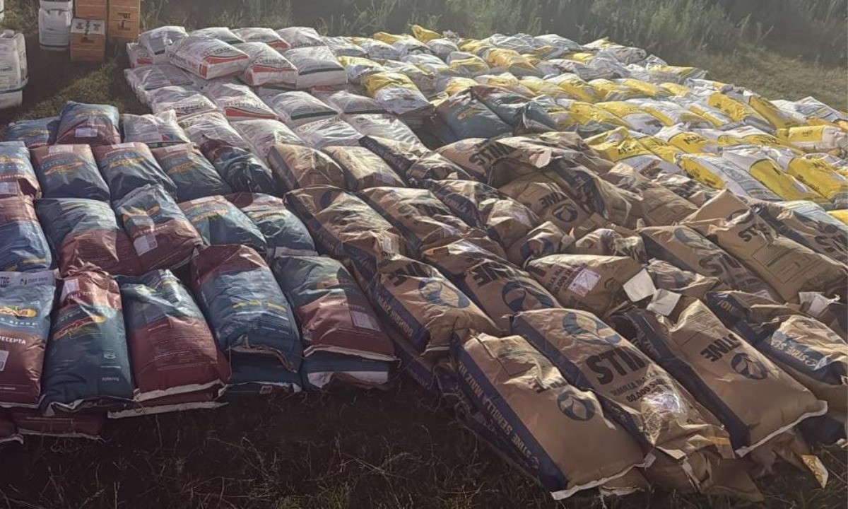 Río Primero: recuperan 150 bolsas de maíz y agroquímicos robados en un campo | Córdoba