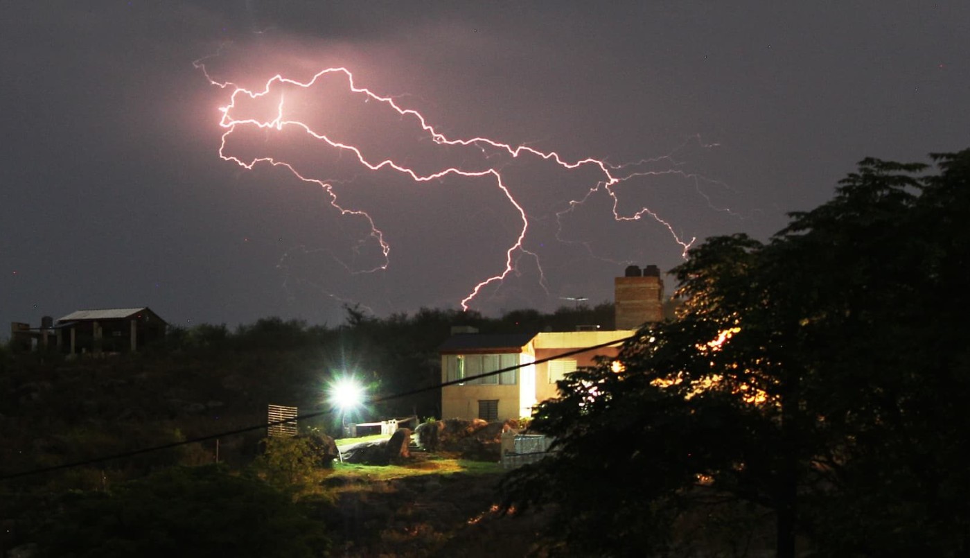 Alerta por tormentas intensas: pronostican lluvias fuertes entre miércoles y jueves en Córdoba | Córdoba