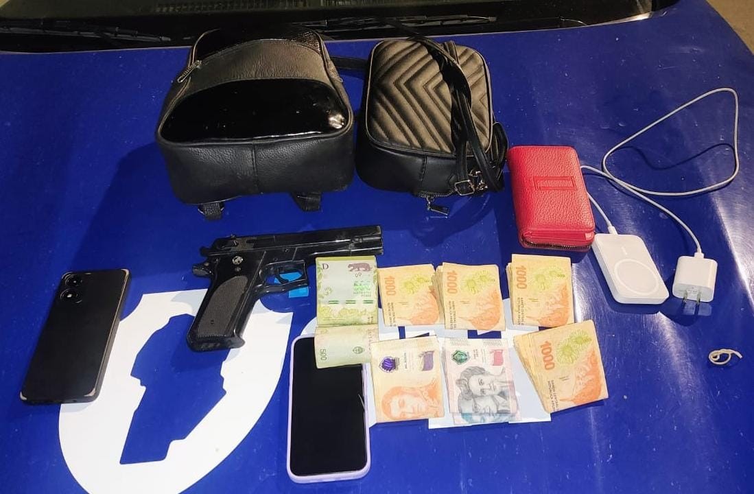 Detuvieron a un joven tras un robo a dos mujeres: secuestraron una réplica de arma | Córdoba