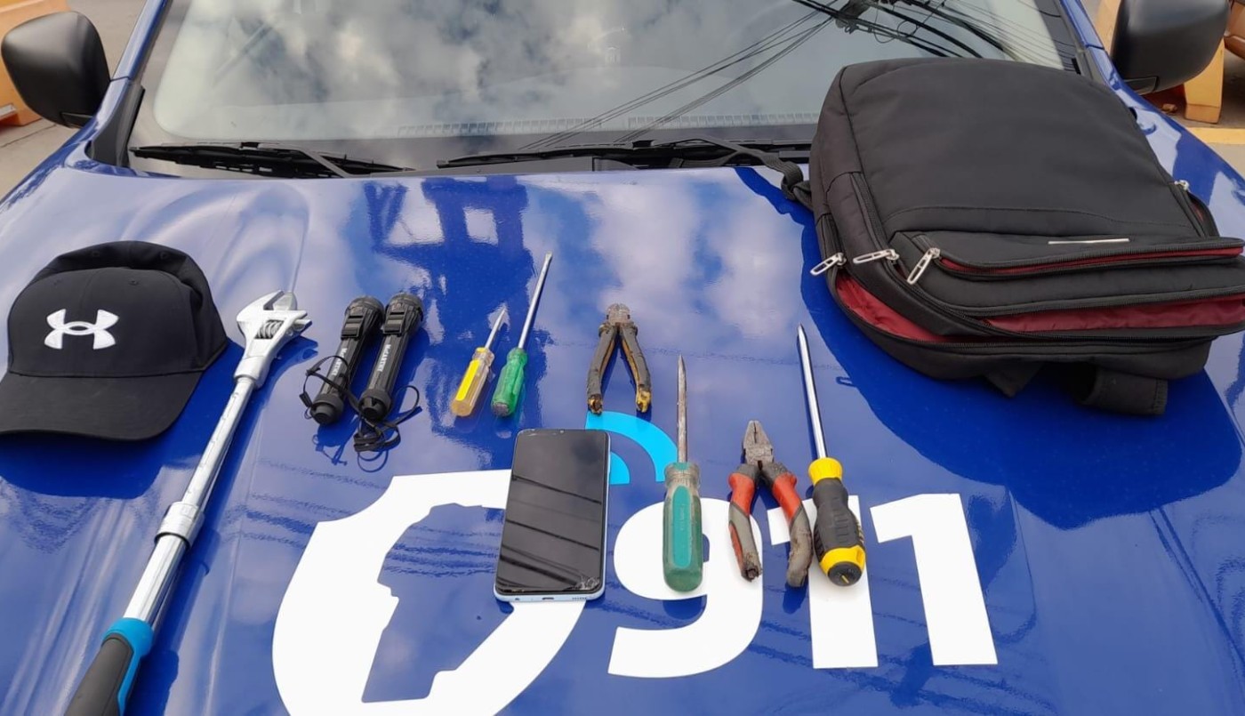 Cerro de las Rosas: detienen a dos hombres tras un robo domiciliario | Actualidad