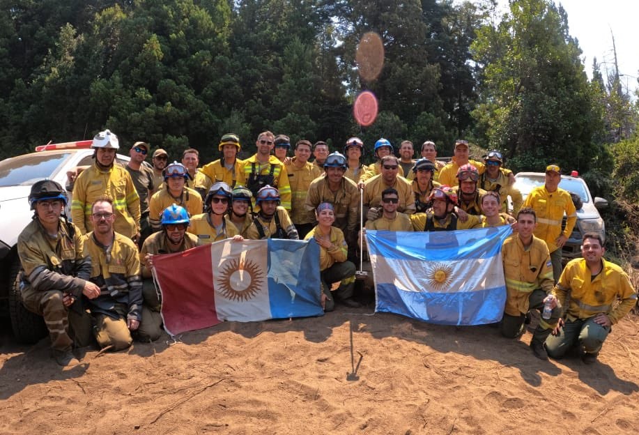 Más de 150 brigadistas cordobeses regresaron tras 35 días combatiendo incendios en la Patagonia | Córdoba