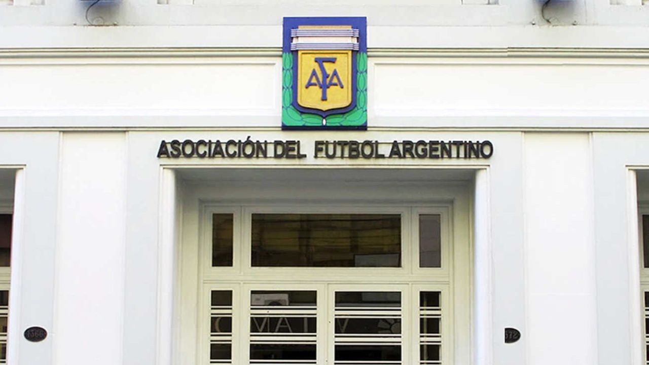 La AFA rechazó acusaciones por los fondos solidarios al Hospital Penna de Bahía Blanca | Deportes