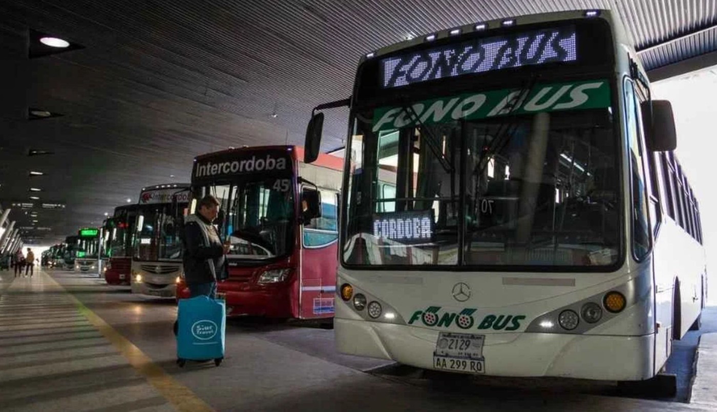 Nuevo golpe al bolsillo: autorizan la suba del 9,5% en el transporte interurbano | Córdoba