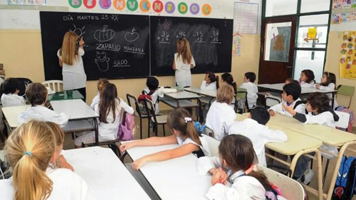 Siete de cada diez docentes cordobeses no logran llegar a fin de mes | Córdoba