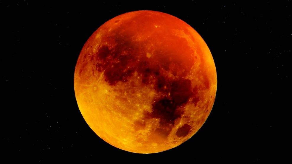 Eclipse total y Luna Roja: el cielo ofrecerá su primer gran espectáculo astronómico de 2026 | Curiosidades