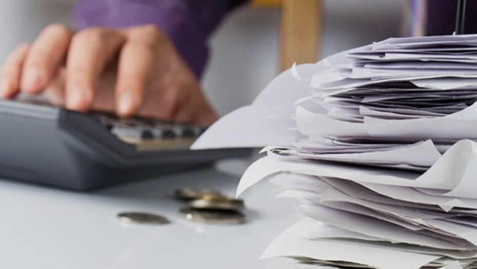 El 72% de los empleados cobra menos de $1 millón, muchos no cubren la canasta básica | Política y economía