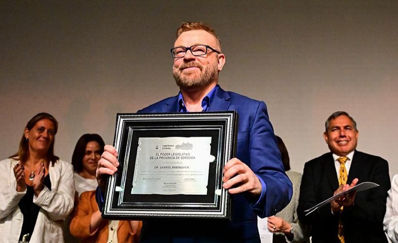 Córdoba distinguió al investigador Gabriel Rabinovich por sus aportes contra el cáncer | Actualidad