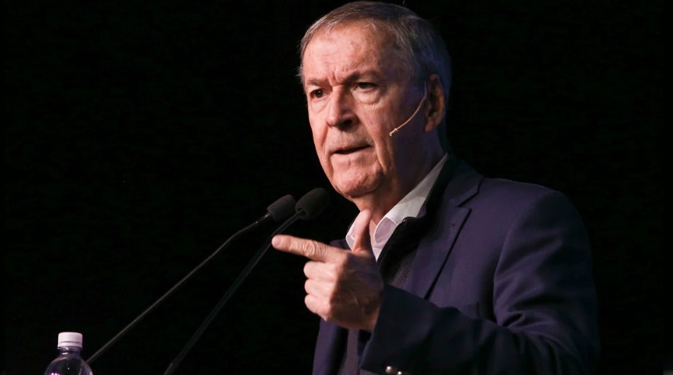 Juan Schiaretti recibió el alta médica y asumirá su banca en Diputados en febrero | Política y economía