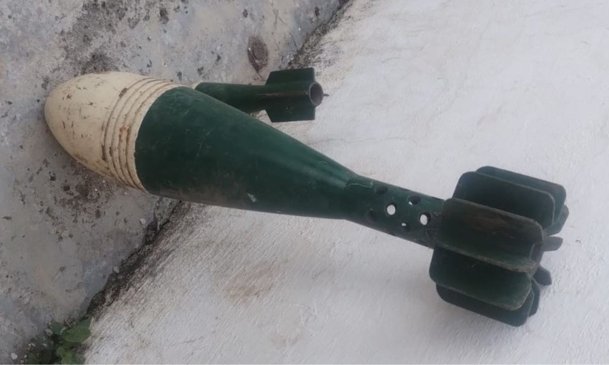 Un vecino de Córdoba encontró una bomba aérea y un proyectil en el patio de al lado | Córdoba