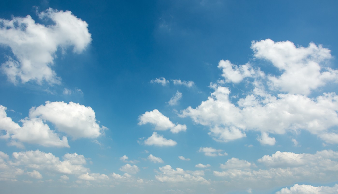 Domingo cálido en Córdoba: cielo parcialmente nublado y viento con ráfagas intensas | Córdoba