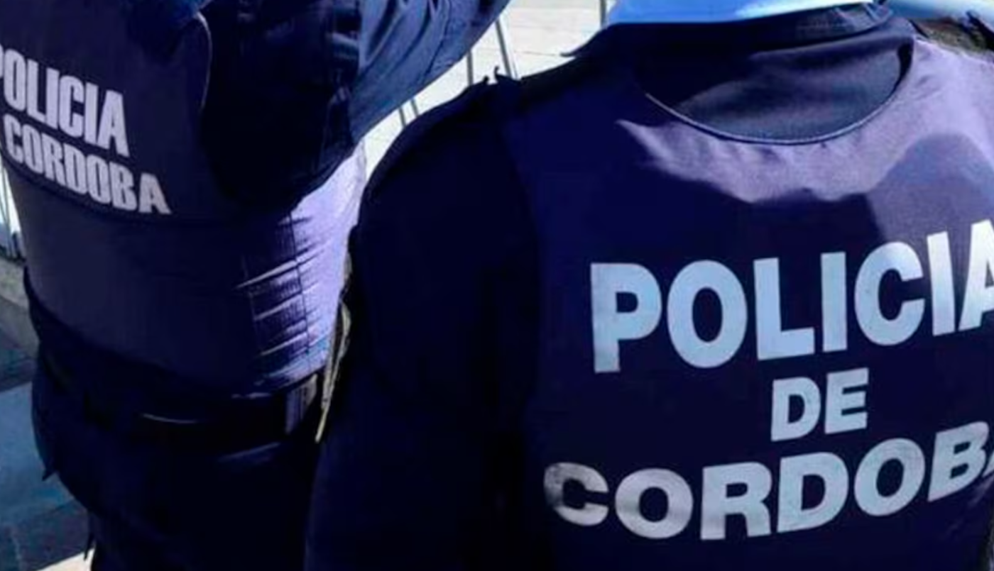 Detuvieron a un limpiavidrios tras un incidente violento que terminó con un patrullero dañado | Córdoba