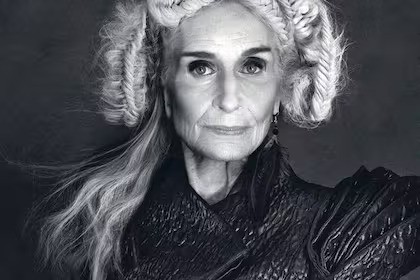 Murió Daphne Selfe, la modelo en actividad más longeva del mundo, a los 97 años | Espectáculos