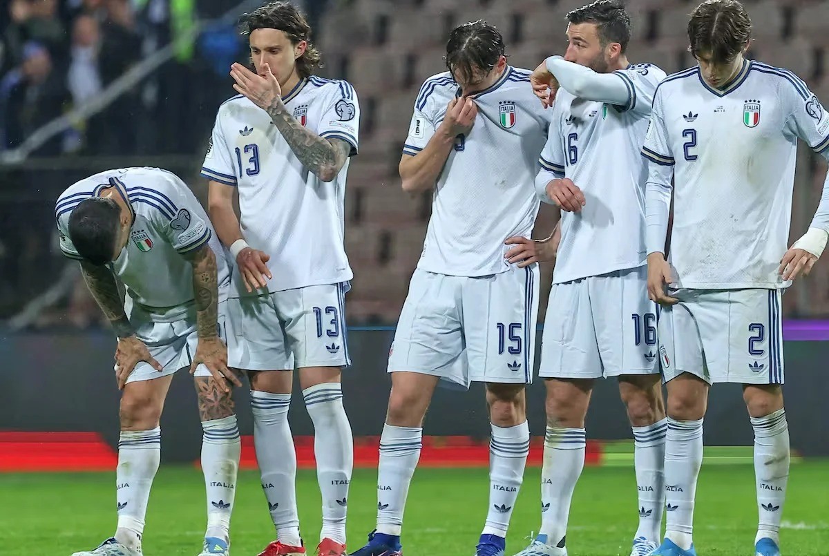 Italia vuelve a quedarse afuera del Mundial y profundiza su crisis | Deportes