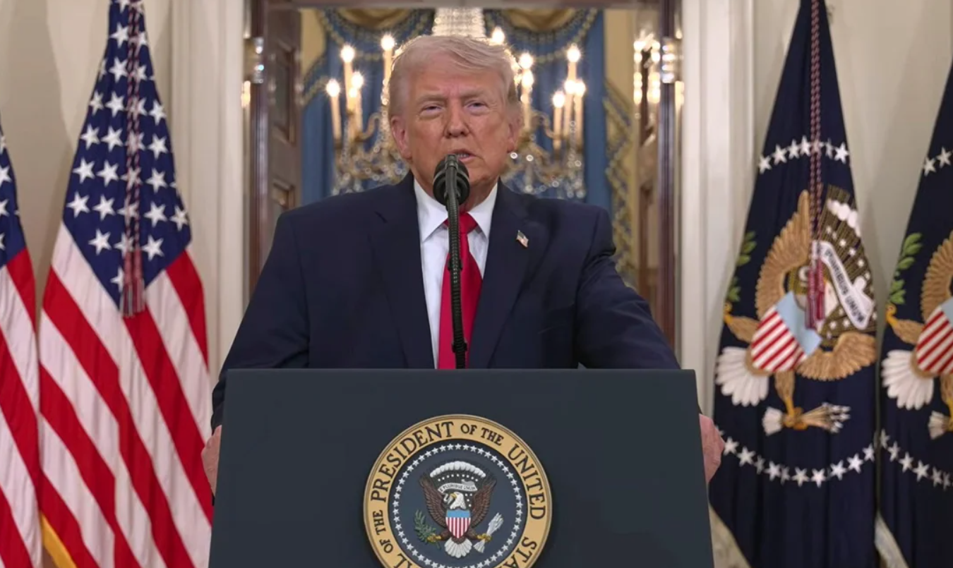 Trump advirtió que Irán está en crisis y presiona por abrir el estrecho de Ormuz | Internacionales