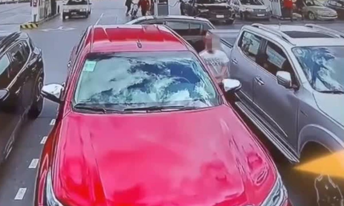 Detuvieron cuatro hombres tras robar en una estación de servicio en Villa El Libertador | Córdoba