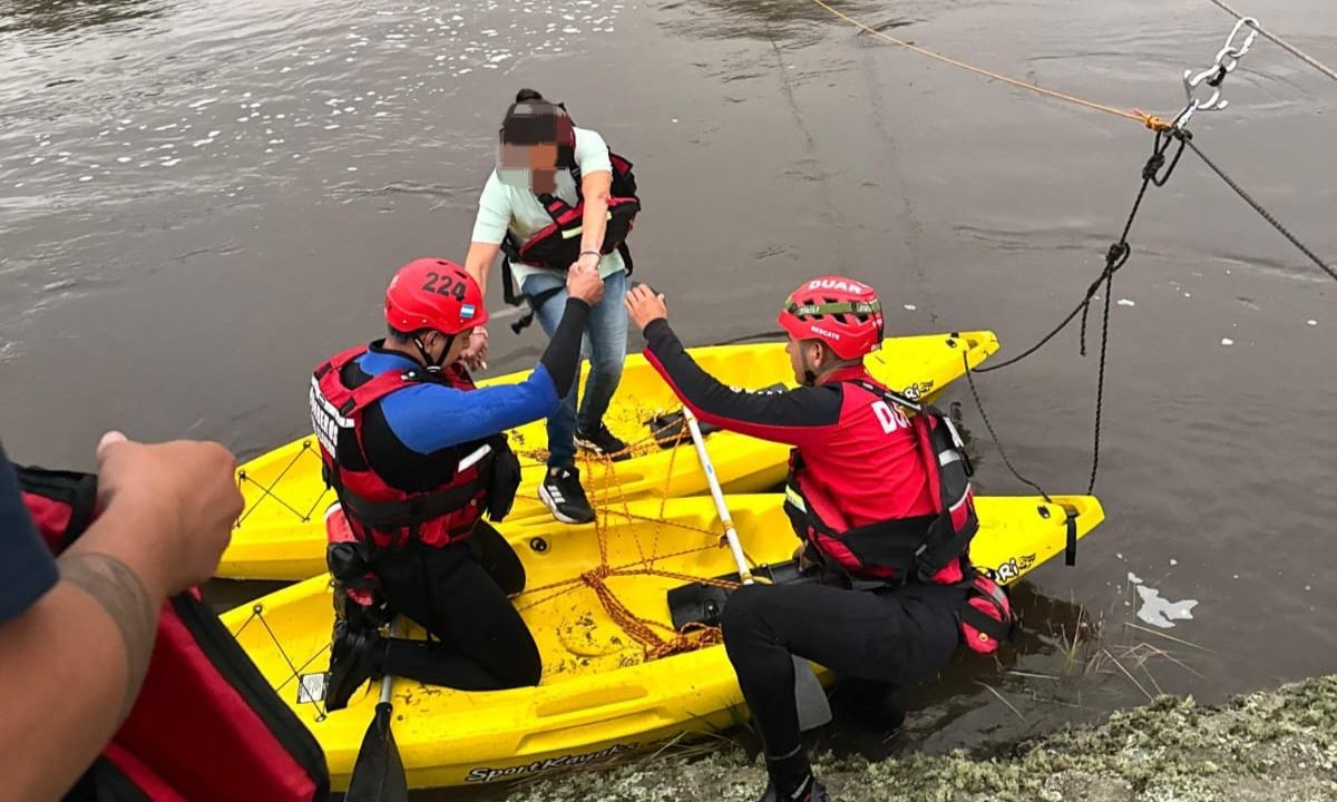Rescate heroico en Pampa de Achala: salvaron a tres docentes y tres alumnos varados | Córdoba