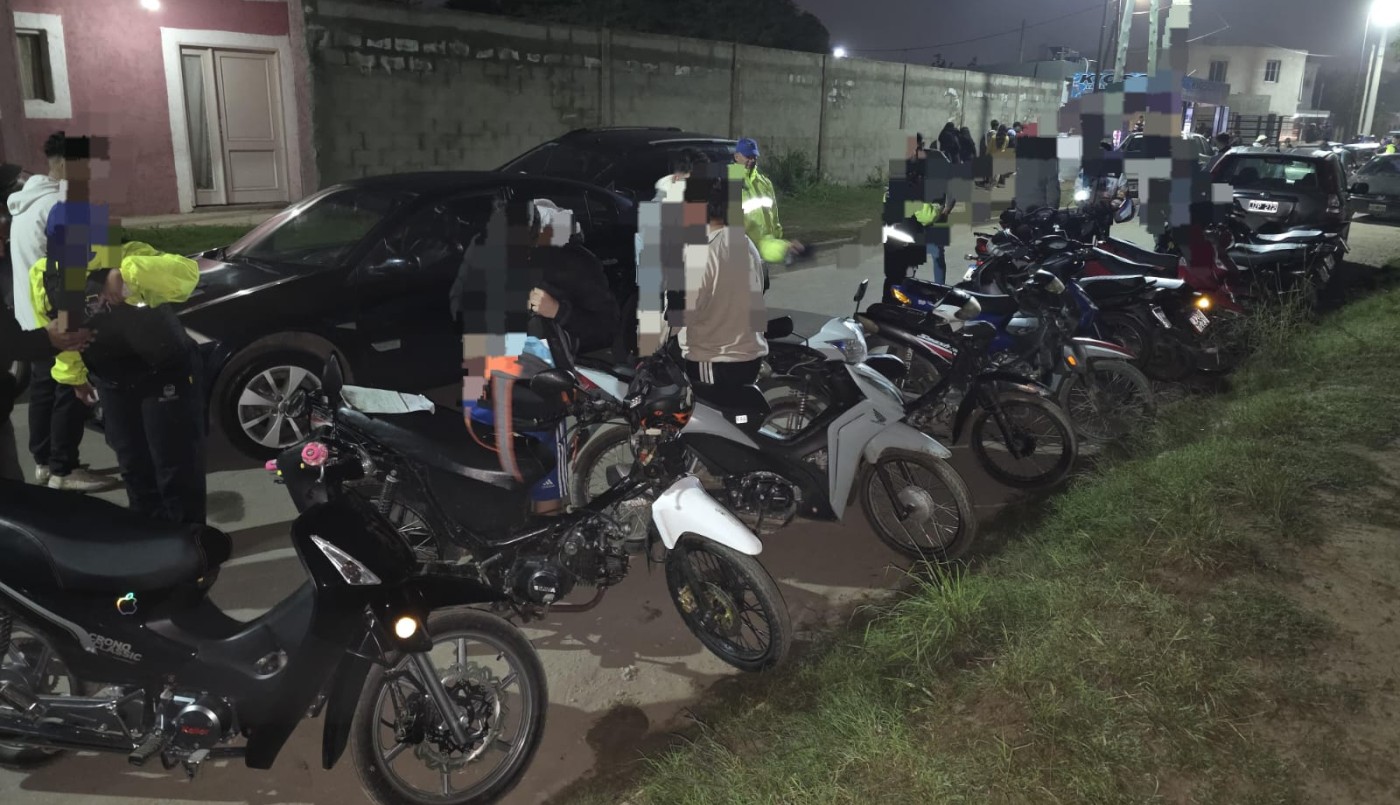 Desarticularon una reunión masiva, clausuraron una despensa y secuestraron vehículos | Córdoba