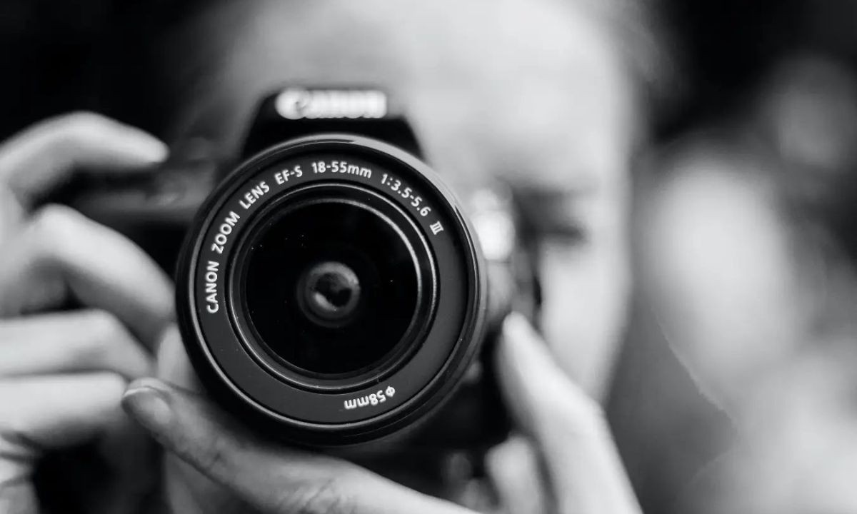 World Press Photo premia a fotógrafos argentinos por denunciar la represión y el glifosato | Actualidad