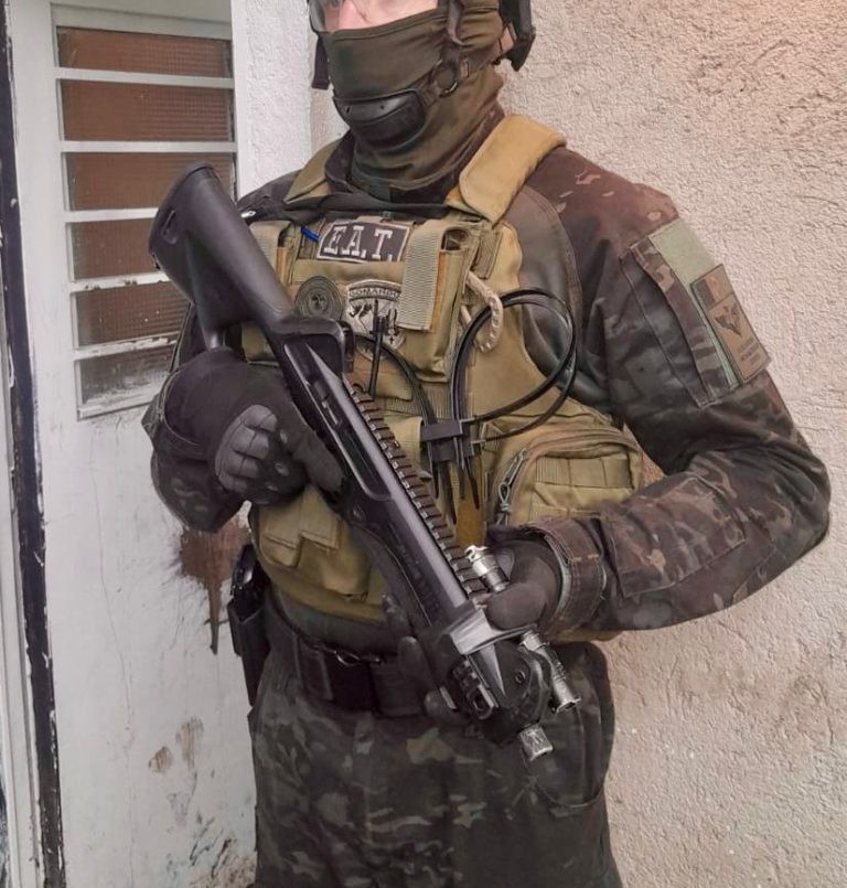 Barrio Monja Sierra: detienen a una mujer y secuestran drogas en un allanamiento | Córdoba