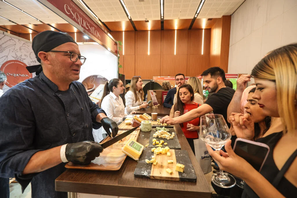 Entradas disponibles y acreditaciones abiertas para Expo Delicatessen & Vinos 2026 | Servicios