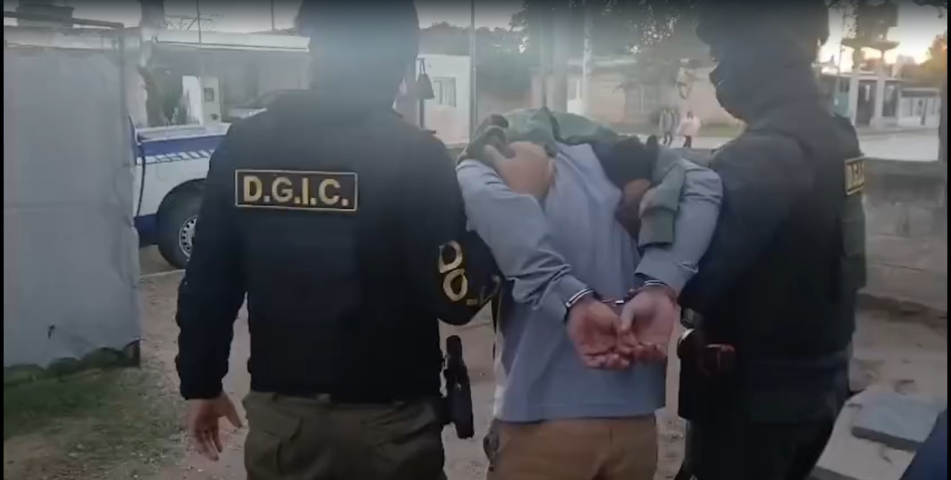 Detuvieron a dos jóvenes acusados de asaltar a un repartidor en Córdoba | Córdoba