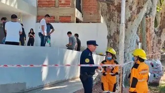 Hallan un cuerpo oculto en una pared de una obra en construcción en Entre Ríos | Actualidad