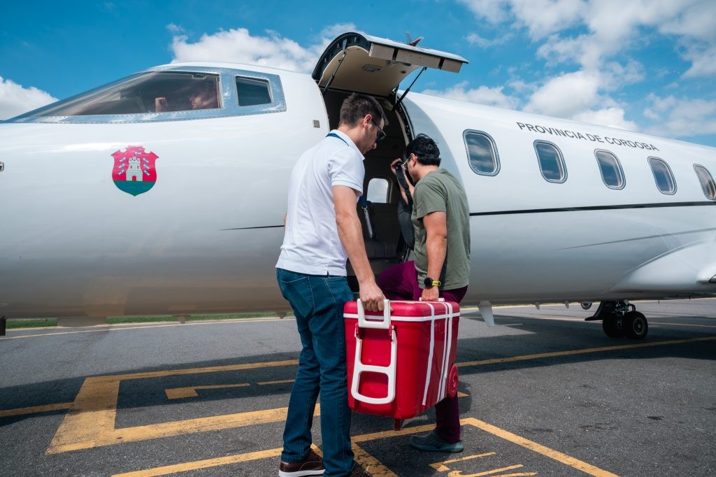 Trasladaron un hígado en un vuelo sanitario para una paciente en Córdoba capital | Córdoba