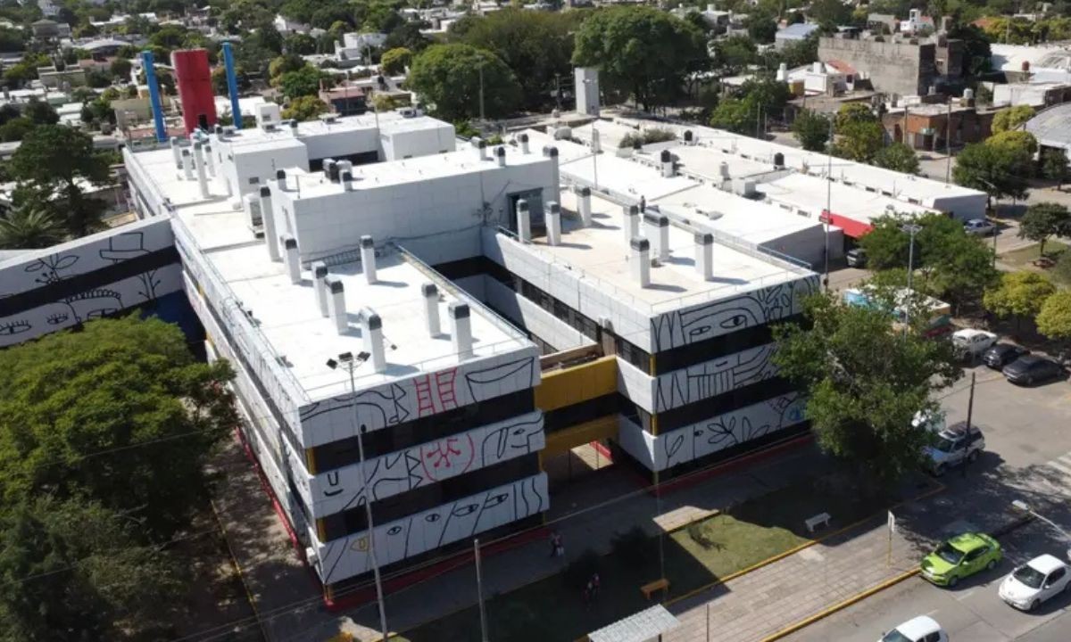 Una niña de 12 años lucha por su vida tras ser atropellada frente a su escuela en Córdoba | Córdoba