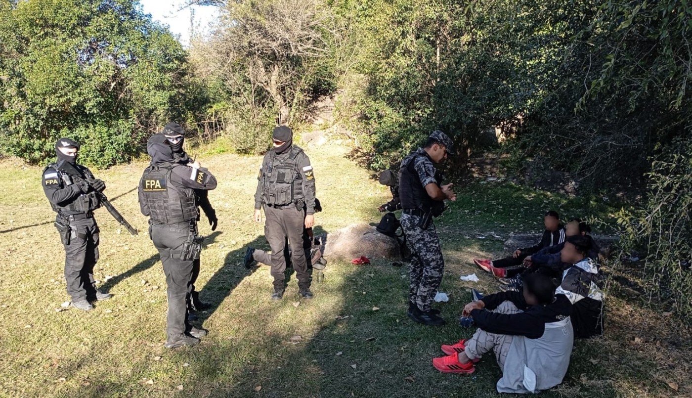 Operativos de la FPA en Villa Carlos Paz y Morteros: incautaron drogas y hubo dos detenidos | Córdoba